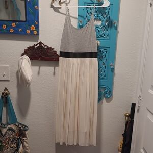 Xhilaration Gray and Cream Strapless Dress